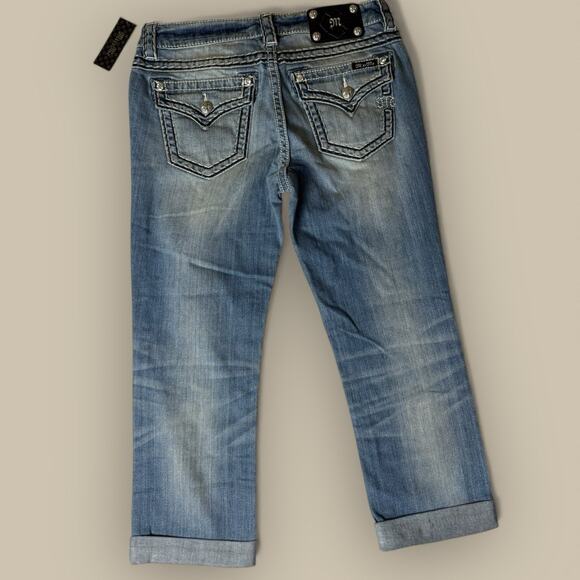 Miss Me Capri Jeans Womens 27 Blue Boyfriend Mid Rise Thick Stitch 32x22 NWT - Picture 2 of 3